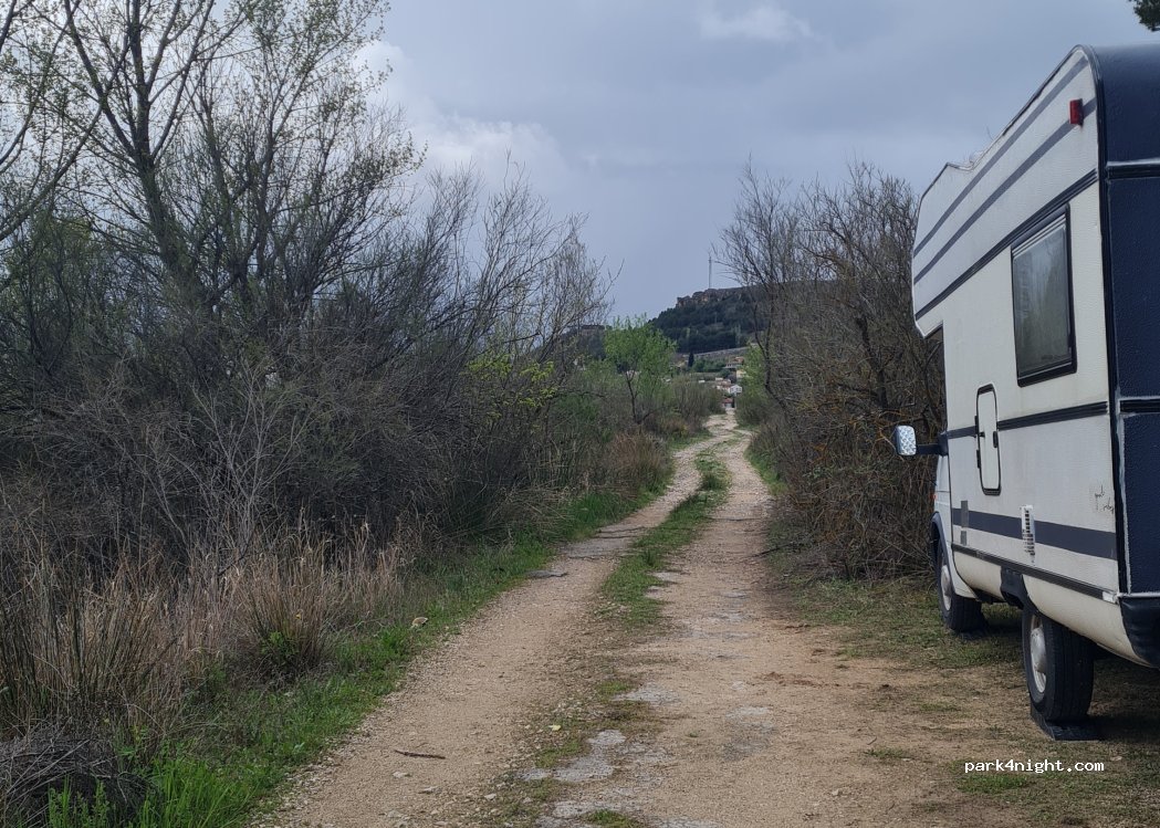 (50210) Nuévalos - Unnamed Road — foto 3