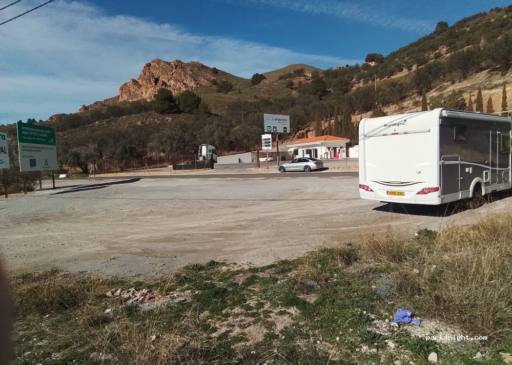 (18420) Lanjarón - 2 Urbanizacion Suelo Urb Uei — foto