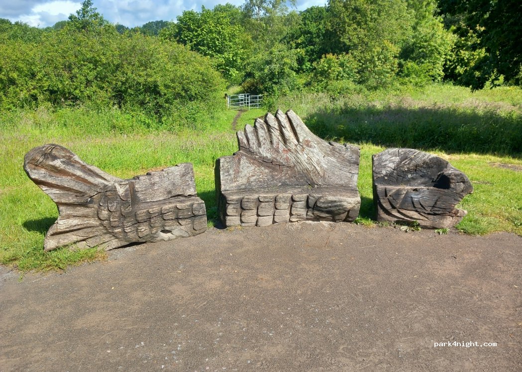 (CF83 8DR) Bedwas - 20 Clos Pantglas — foto