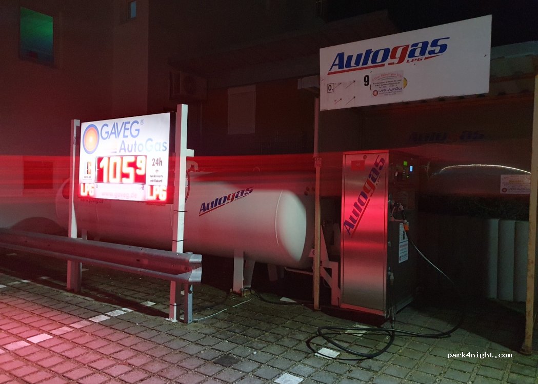 (85301) Schweitenkirchen - 2 Liebigstraße — foto