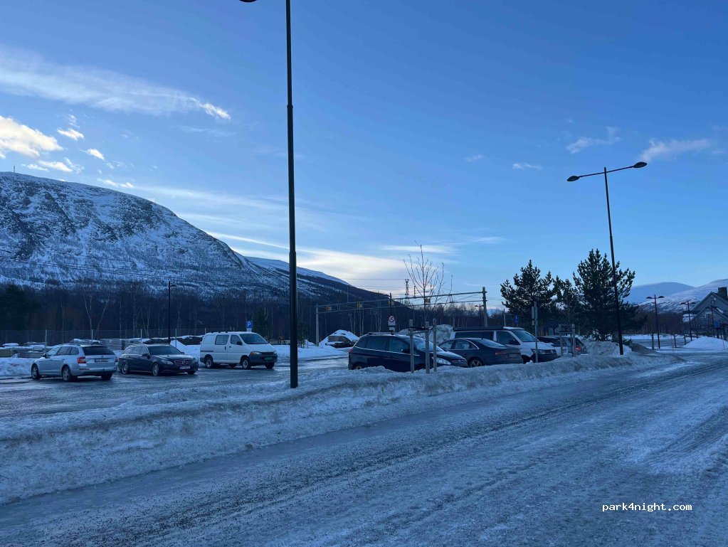 (7340) Oppdal - 24 O. Skasliens veg — foto