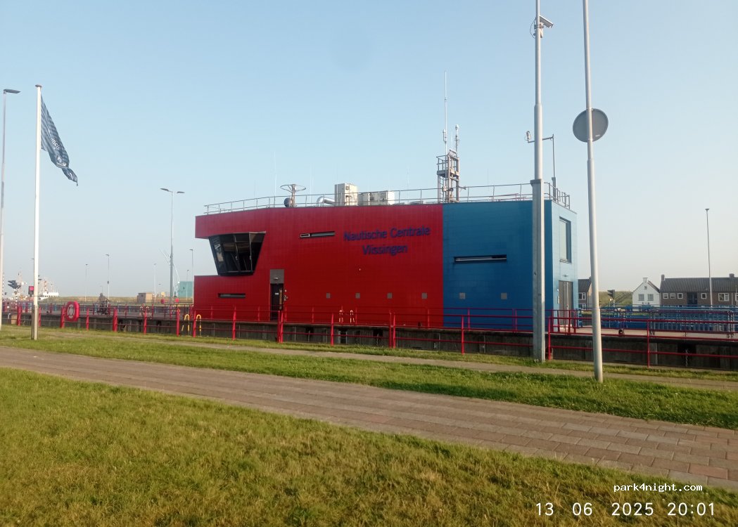 (4382 NN) Vlissingen - 1 Stationsplein — foto 4