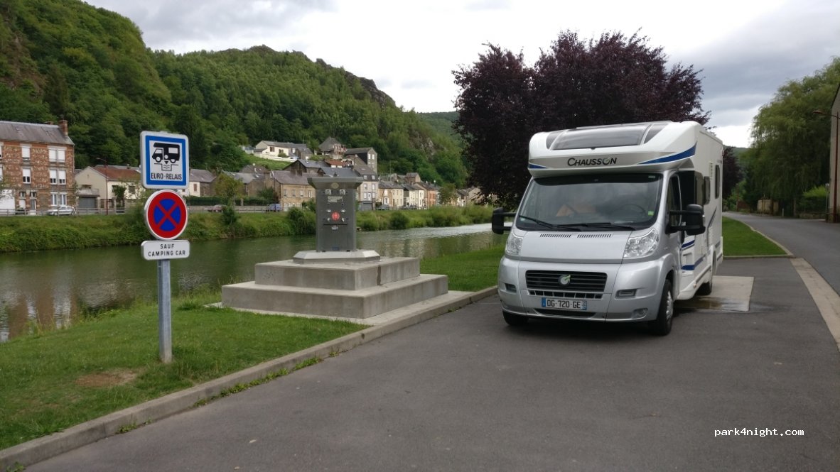 (08120) Bogny-sur-Meuse - 26 Rue de la Meuse — foto 3