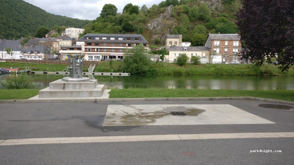 (08120) Bogny-sur-Meuse - 26 Rue de la Meuse — foto 4