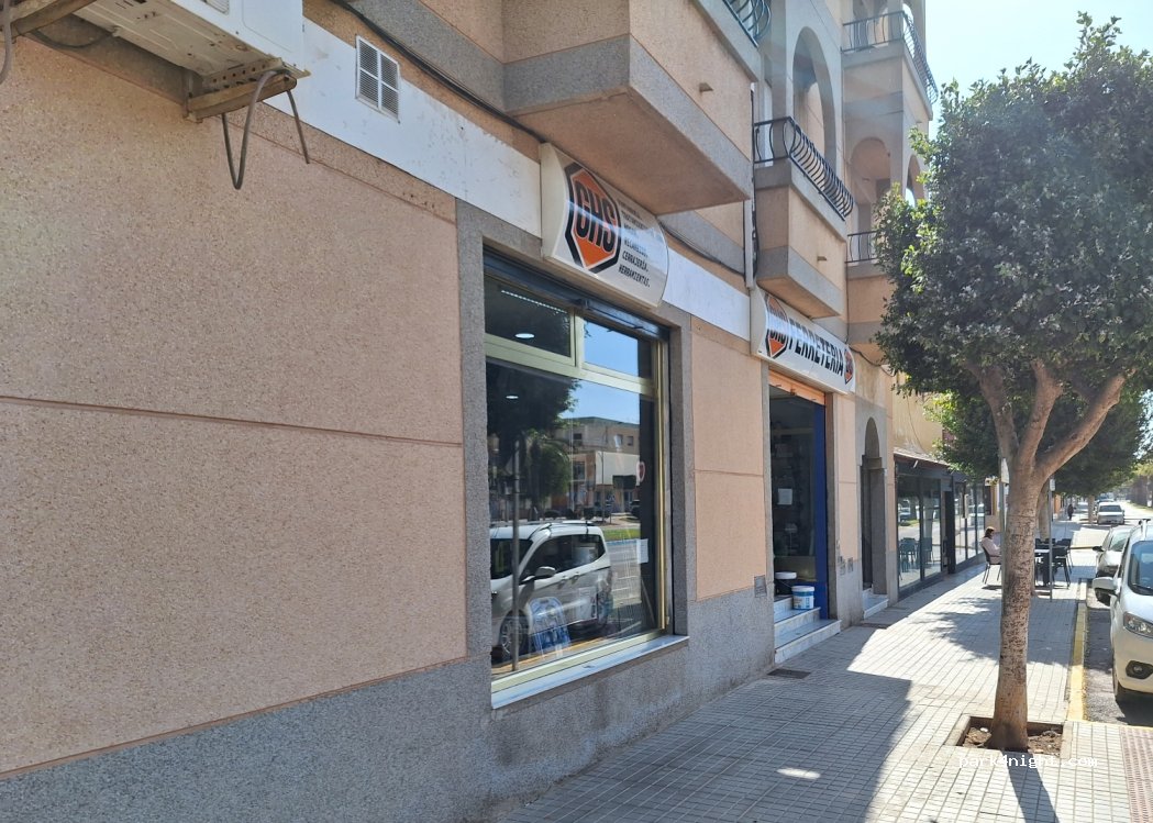 (04700) El Ejido - 75 Avenida del Oasis — foto