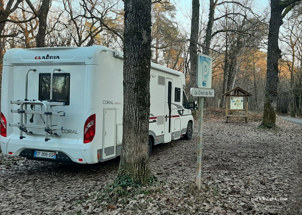 (24420) Antonne-et-Trigonant - Route de la Croix du Rat — foto