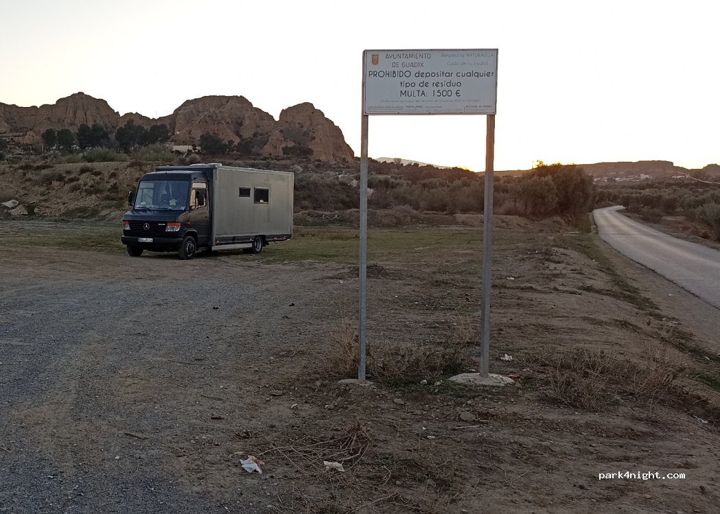 (18500) Guadix - 21 Calle Venus de Paulenca — foto