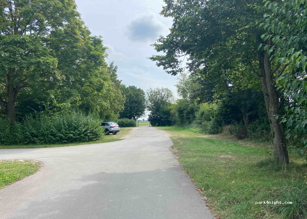 (89231) Neu-Ulm - 73 Alte Römerstraße — foto