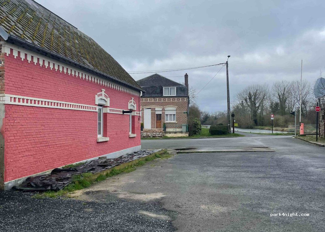 (80200) Feuillères - 20 Rue du Moulin — foto 4