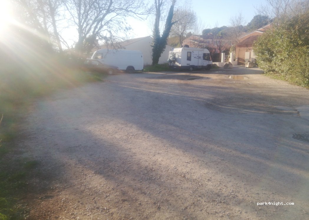 (13011) Marseille - 29 Rue de la Saoupe — foto 4