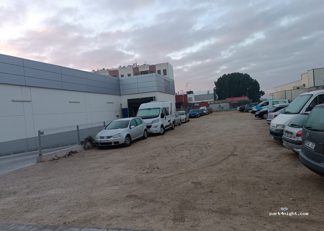 (03300) Orihuela - 2 Calle Oriolanos Ausentes — foto