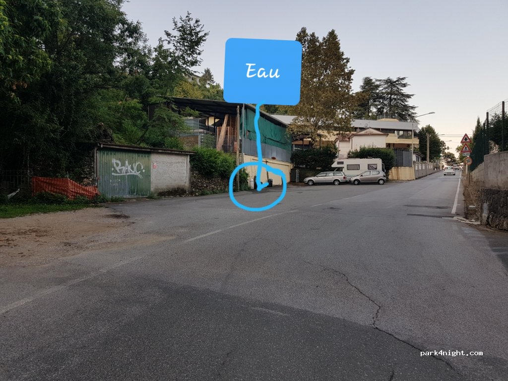 (54100) Massa - 108-126 Via dei Colli — foto 2
