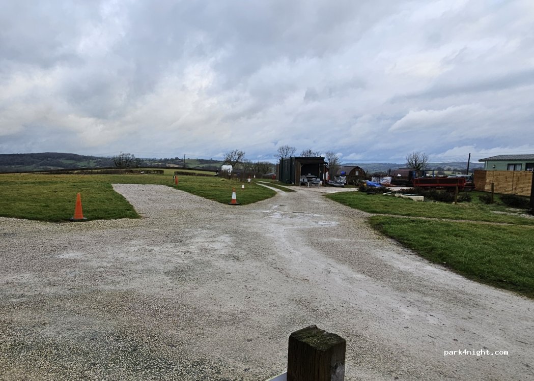 Poplars Farm Caravanning, Camping, Glamping site & holiday cottage — foto 2