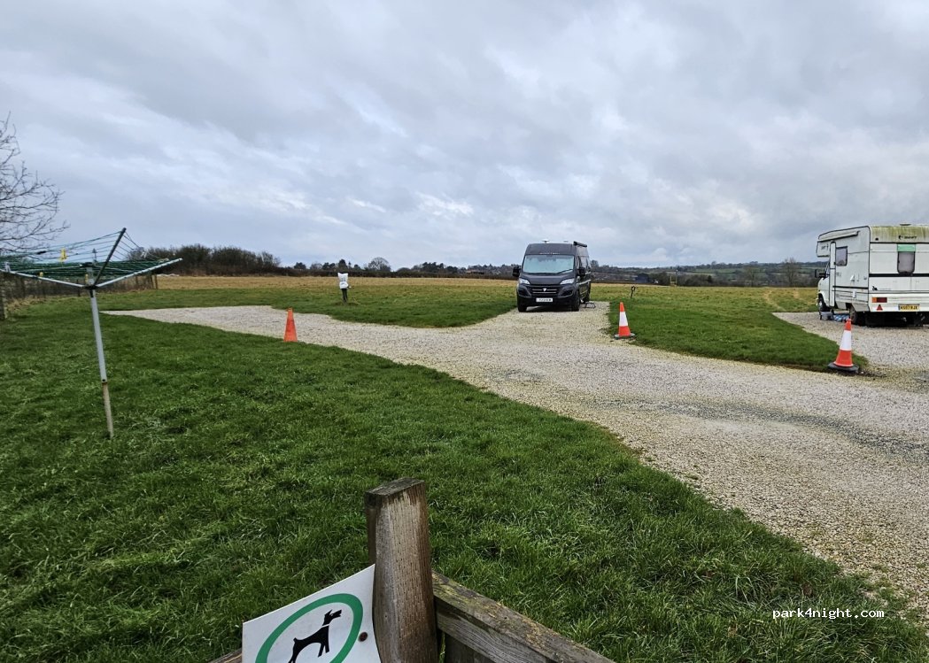 Poplars Farm Caravanning, Camping, Glamping site & holiday cottage — foto 3