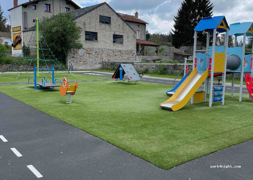 (43590) Beauzac - Rue des Vivats — foto 2