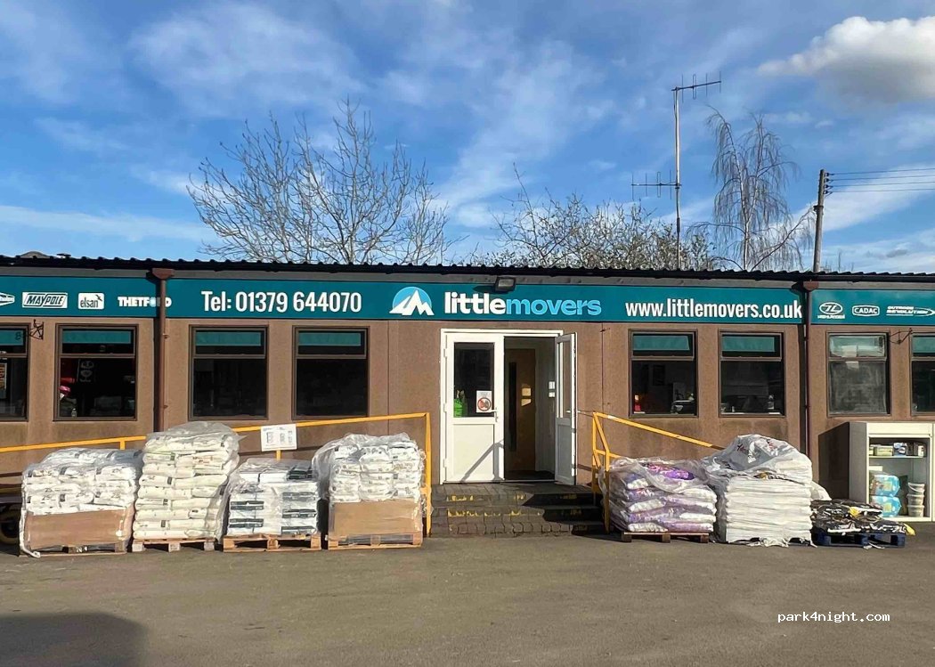 (IP22 4HN) Diss - Station Road — foto