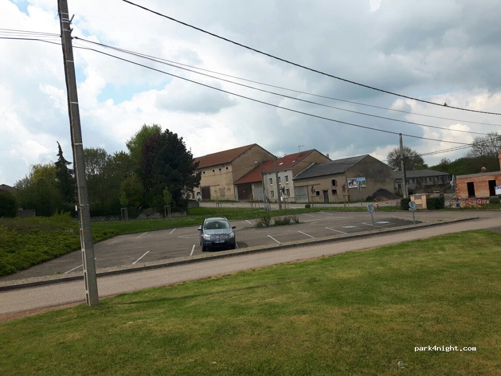 (57380) Many - 103 Rue de l'Église — foto