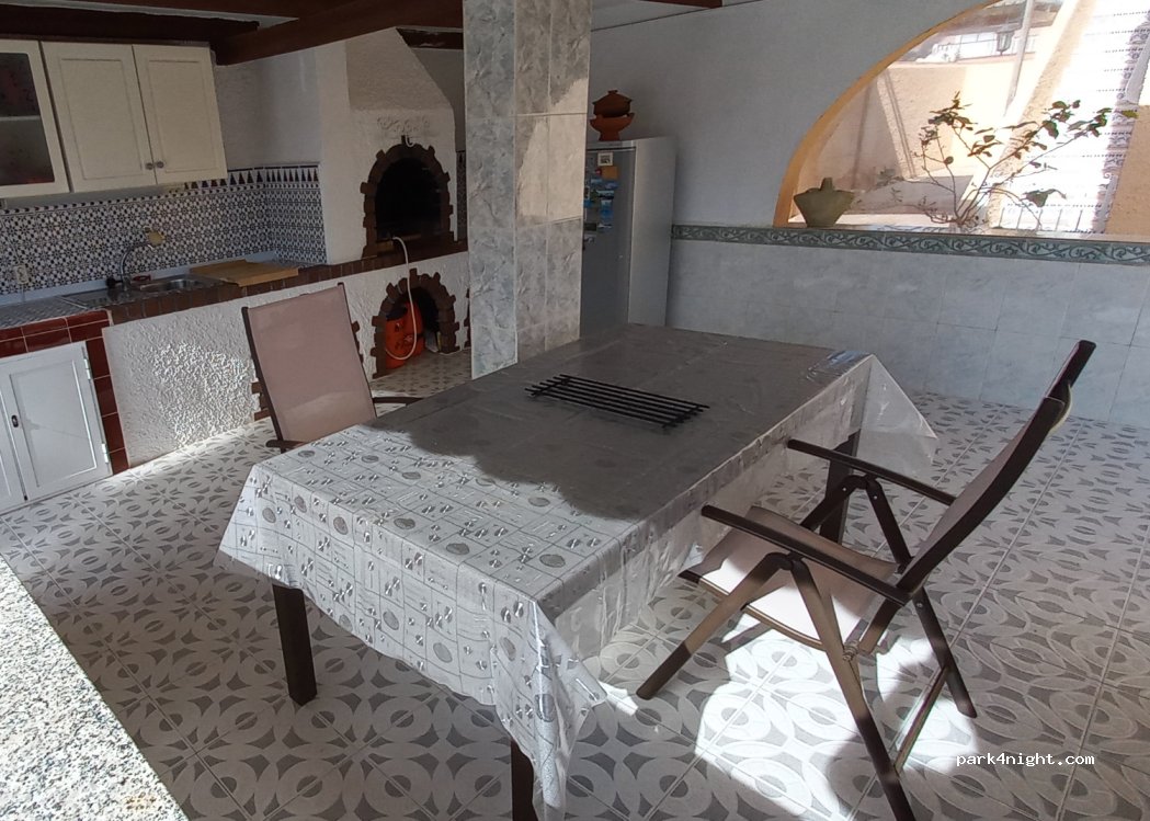 (03184) El Chaparral - 1 Avenida Brozas — foto 2
