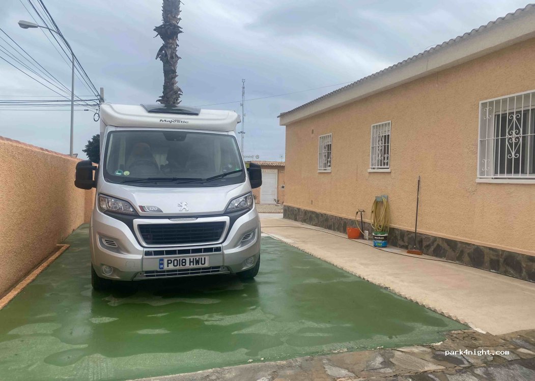 (03184) El Chaparral - 1 Avenida Brozas — foto 3
