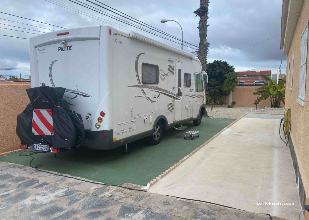 (03184) El Chaparral - 1 Avenida Brozas — foto 4