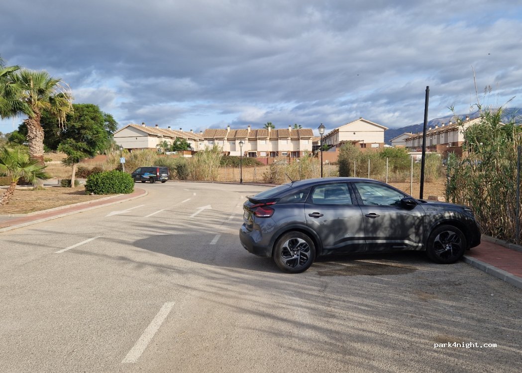 (29751) Vélez-Málaga - 22 Calle Alcaucín — foto 4