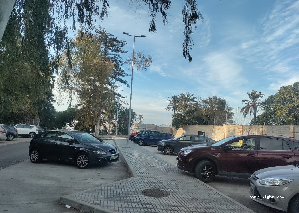 (11540) Sanlúcar de Barrameda - 1 Plaza Cristo de la Oracion — foto