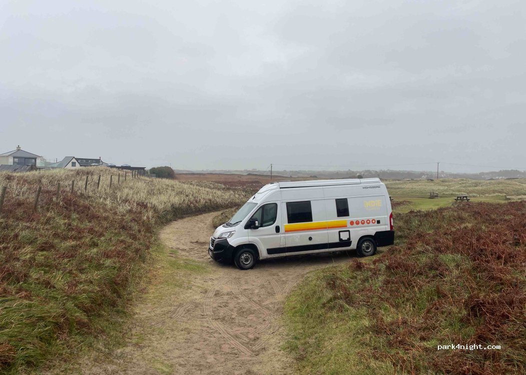 (LL64 5JL) Rhosneigr - — foto