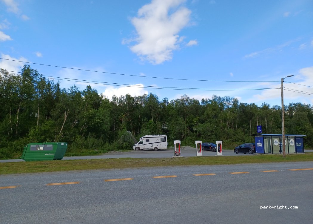(9620) Kvalsund - 2 Skaidiplassen — foto