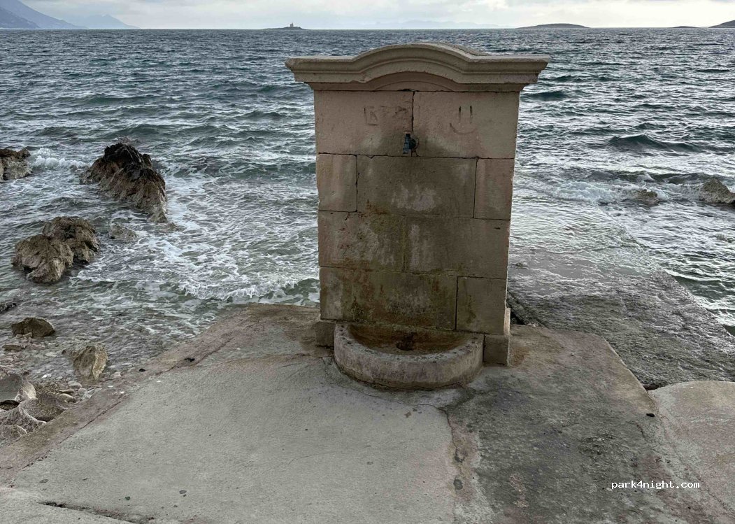 (20250) Orebić - 41 Šetalište Kneza Domagoja — foto