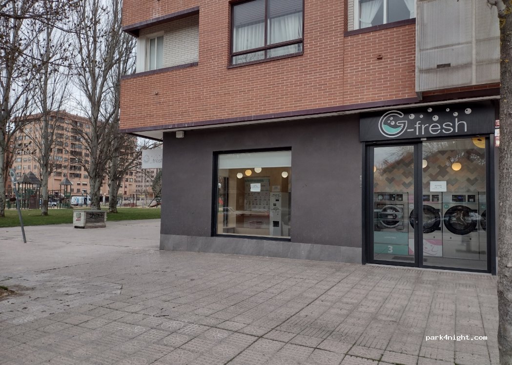 (09006) Burgos - C. de Loudun — foto