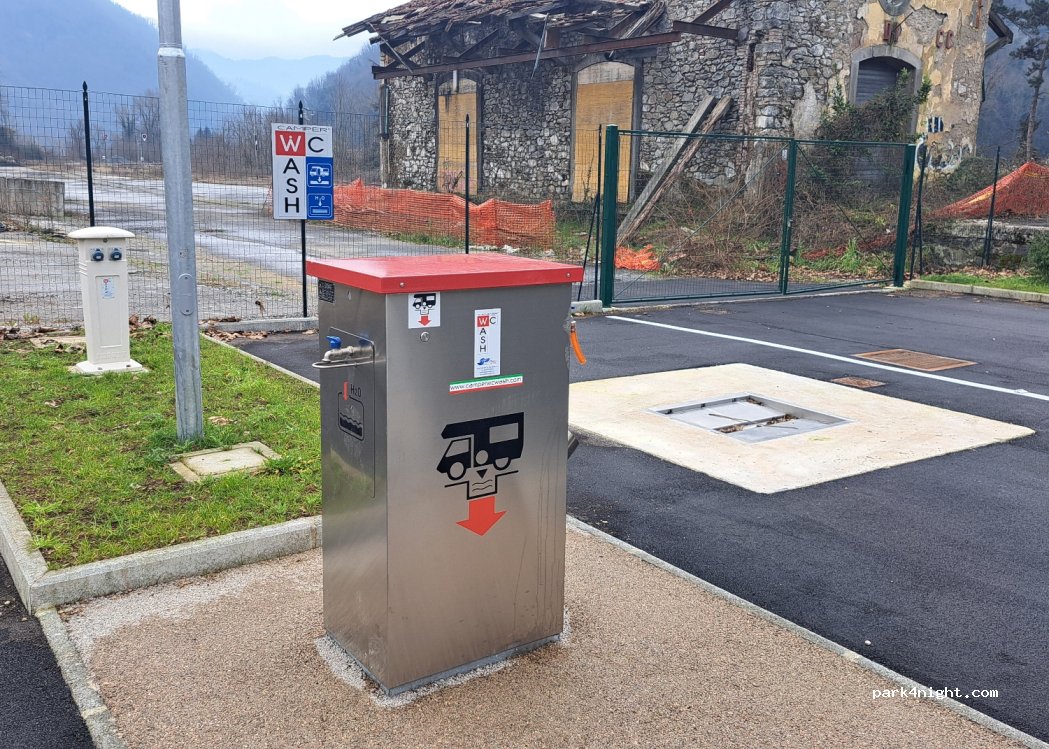 (55022) Fornoli - 5 Piazzale Europa — foto
