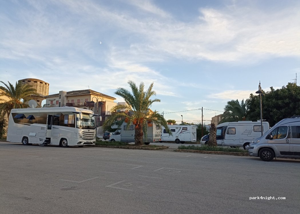 (91022) Marinella - 18 Via degli Argonauti — foto
