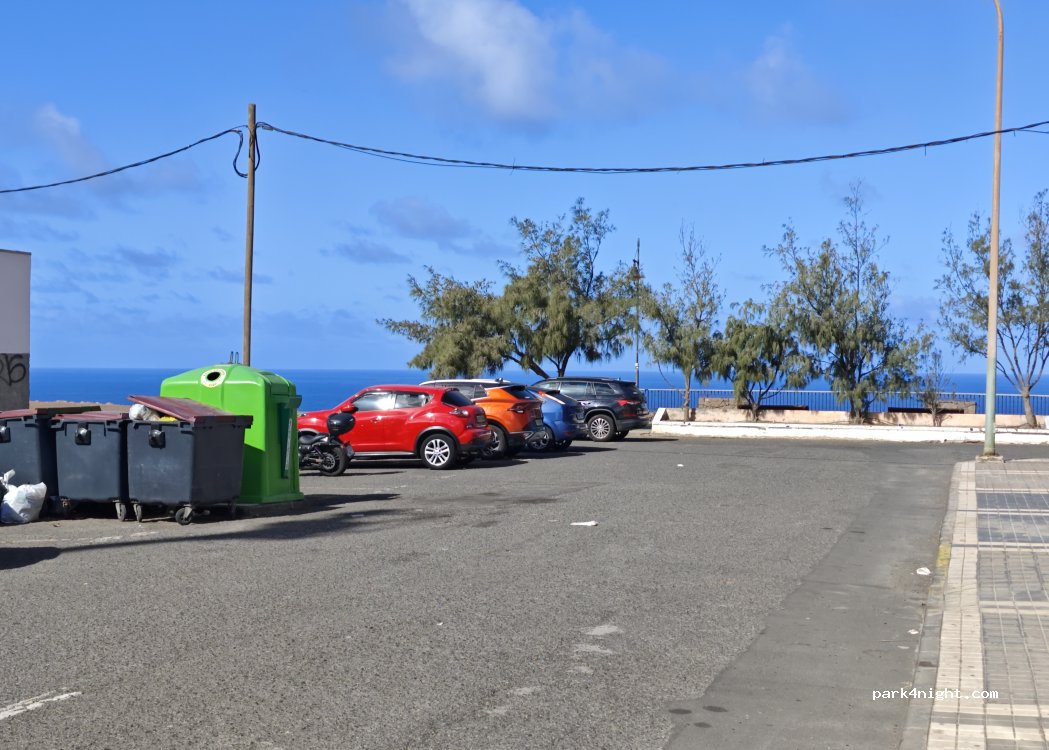 (35009) Las Palmas de Gran Canaria - 19 Calle Mateo Apóstol — foto 3
