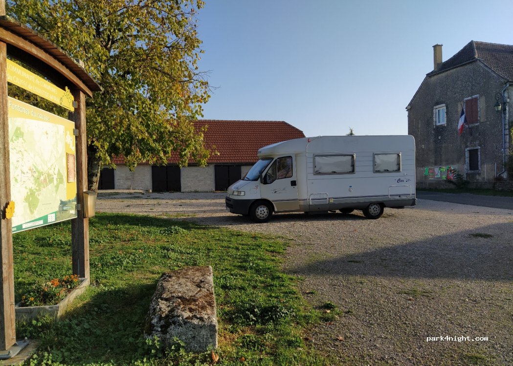 (46240) Fontanes-du-Causse - 3 D42 — foto 3