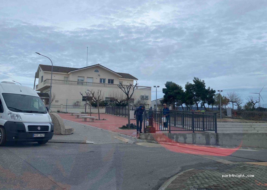 (25177) Bellaguarda - 20 Plaça Escoles — foto