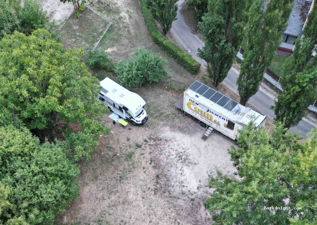 (8220) Balatonalmádi - 36 Eötvös utca — foto 3