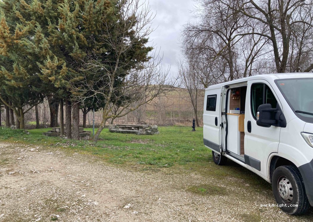 (40231) Lovingos - 50 Calle Segovia — foto 2