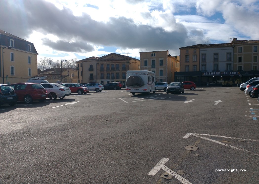 (11000) Carcassonne - Place du Général de Gaulle — foto
