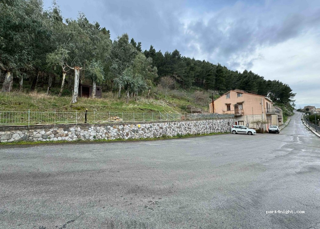 (90010) Gratteri - 11 Via Parisea — foto 4