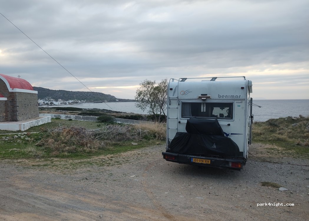 (724 00) Vrachasi - Unnamed Road — foto