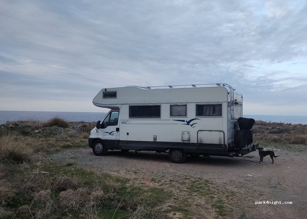 (724 00) Vrachasi - Unnamed Road — foto 2