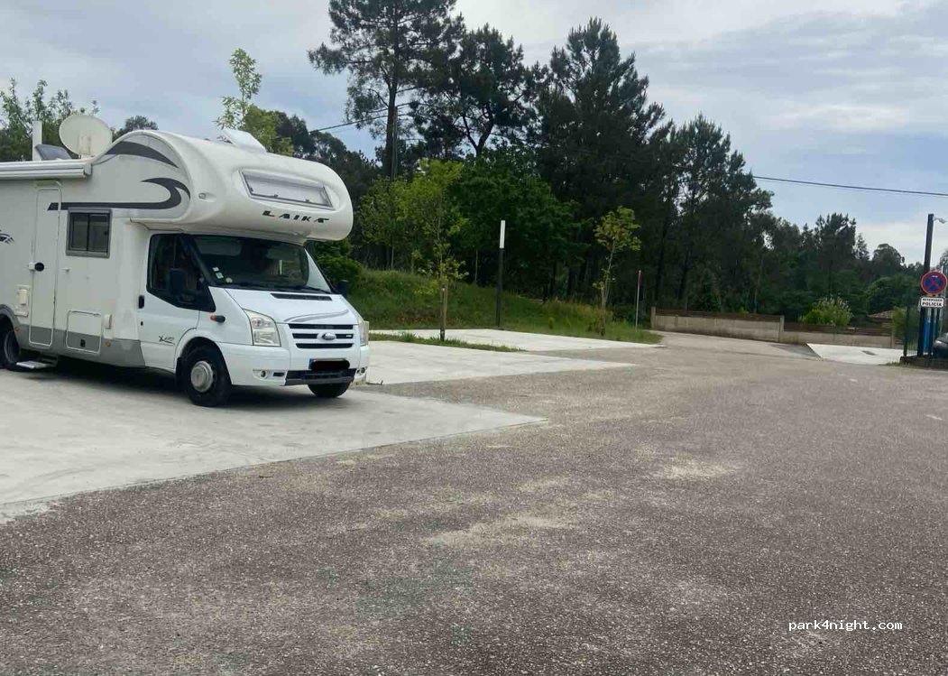 Area de Autocaravanas A Rocha — foto 4