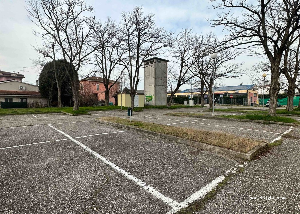 (46020) Pegognaga - 6 Via Enrico de Nicola — foto