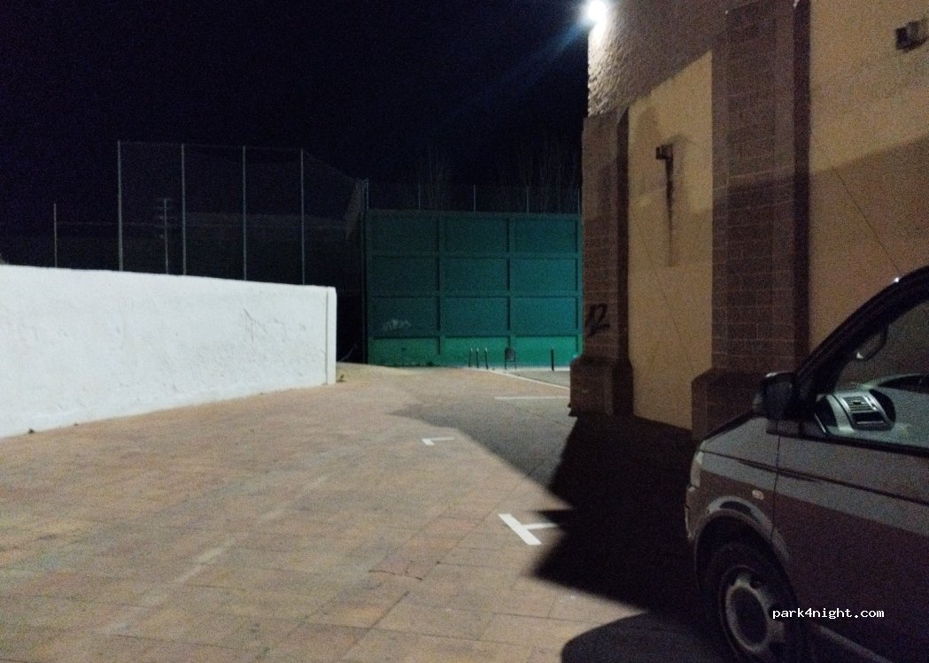 (08630) Abrera - 20 Passeig de l'Església — foto 3