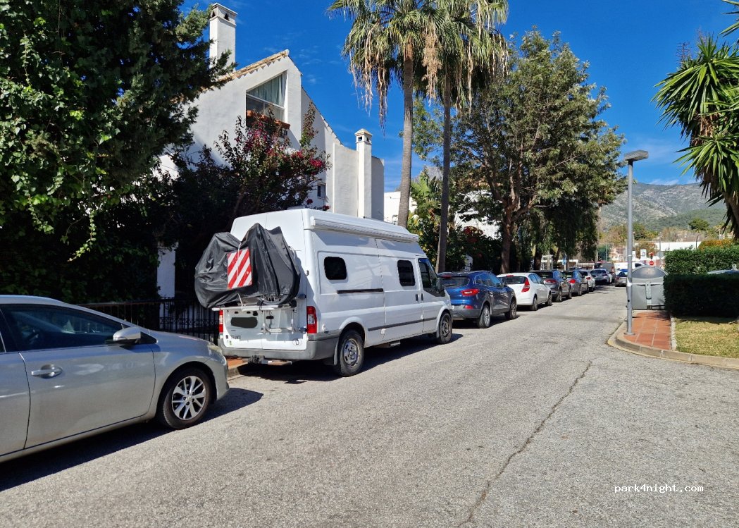 (29602) Marbella - 7 Urbanización Alhambra del Mar — foto 2