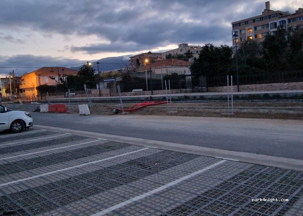 (20600) Bastia - Chem. de la Carbonite — foto