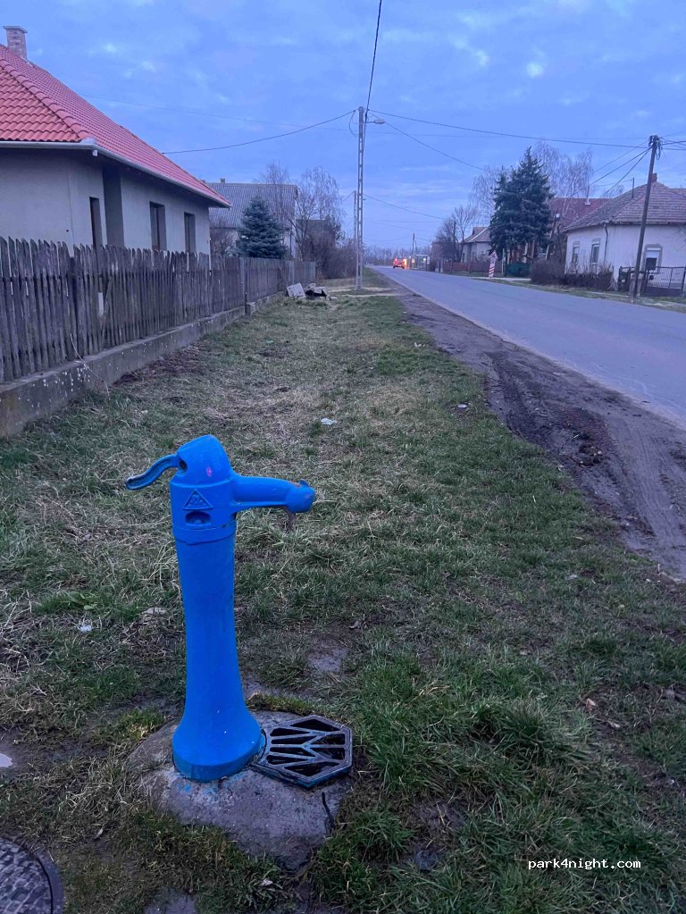 (3388) Poroszló - 92 Alkotmány út — foto
