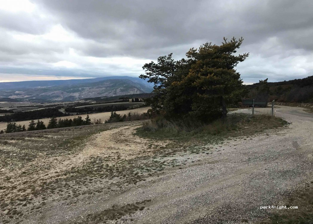 (26570) Ferrassières - D63 — foto 2