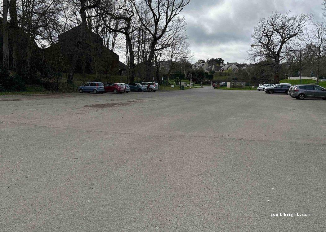 (35800) Dinard - 7 Boulevard de la Libération — foto