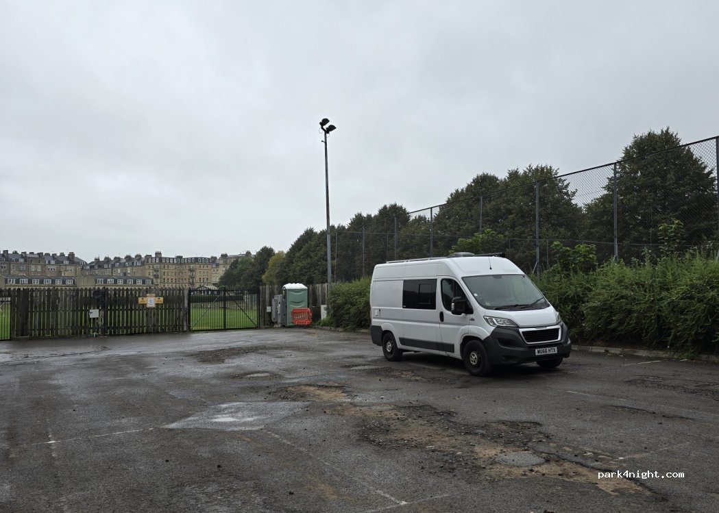 (BA2 4EU) Bathwick - 2 North Parade Road — foto